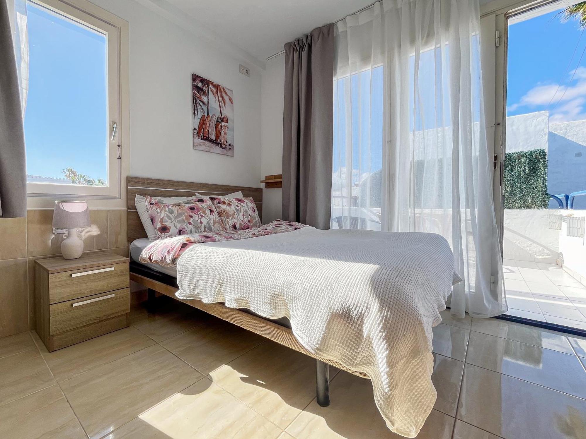 Beachside Studio In Коральео Экстерьер фото